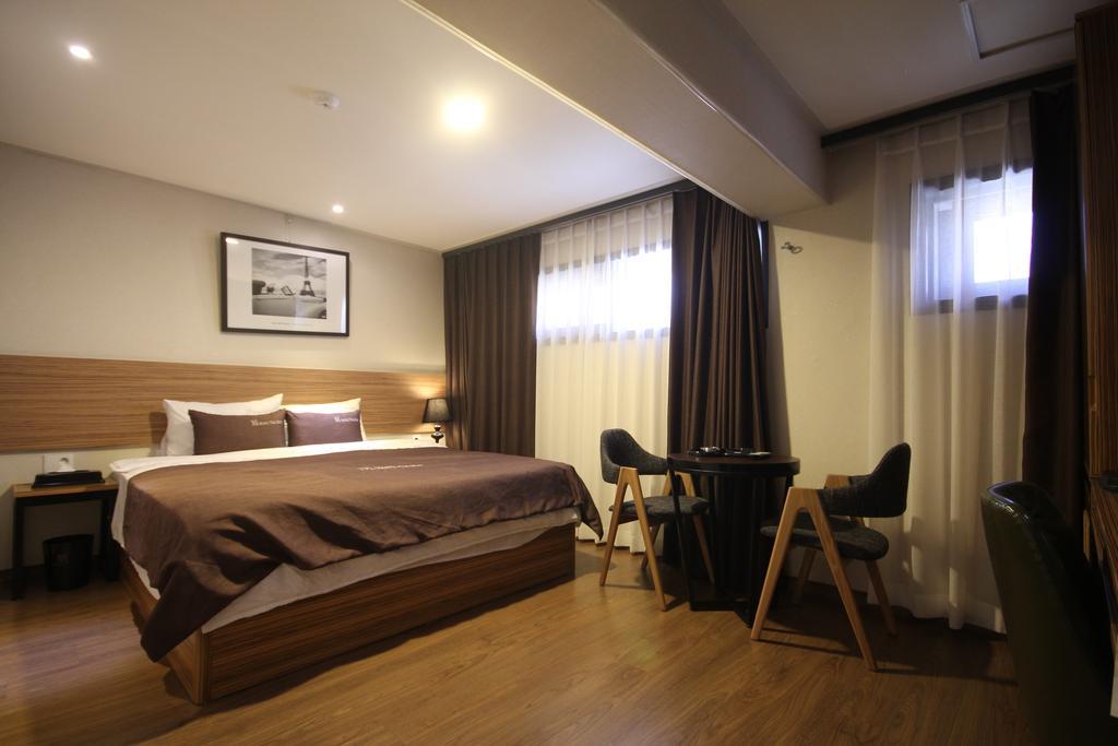 The May Hotel Busan Rom bilde